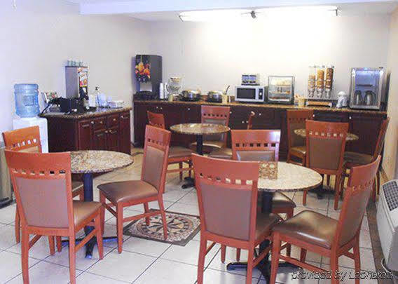 Quality Inn Plainview Buitenkant foto